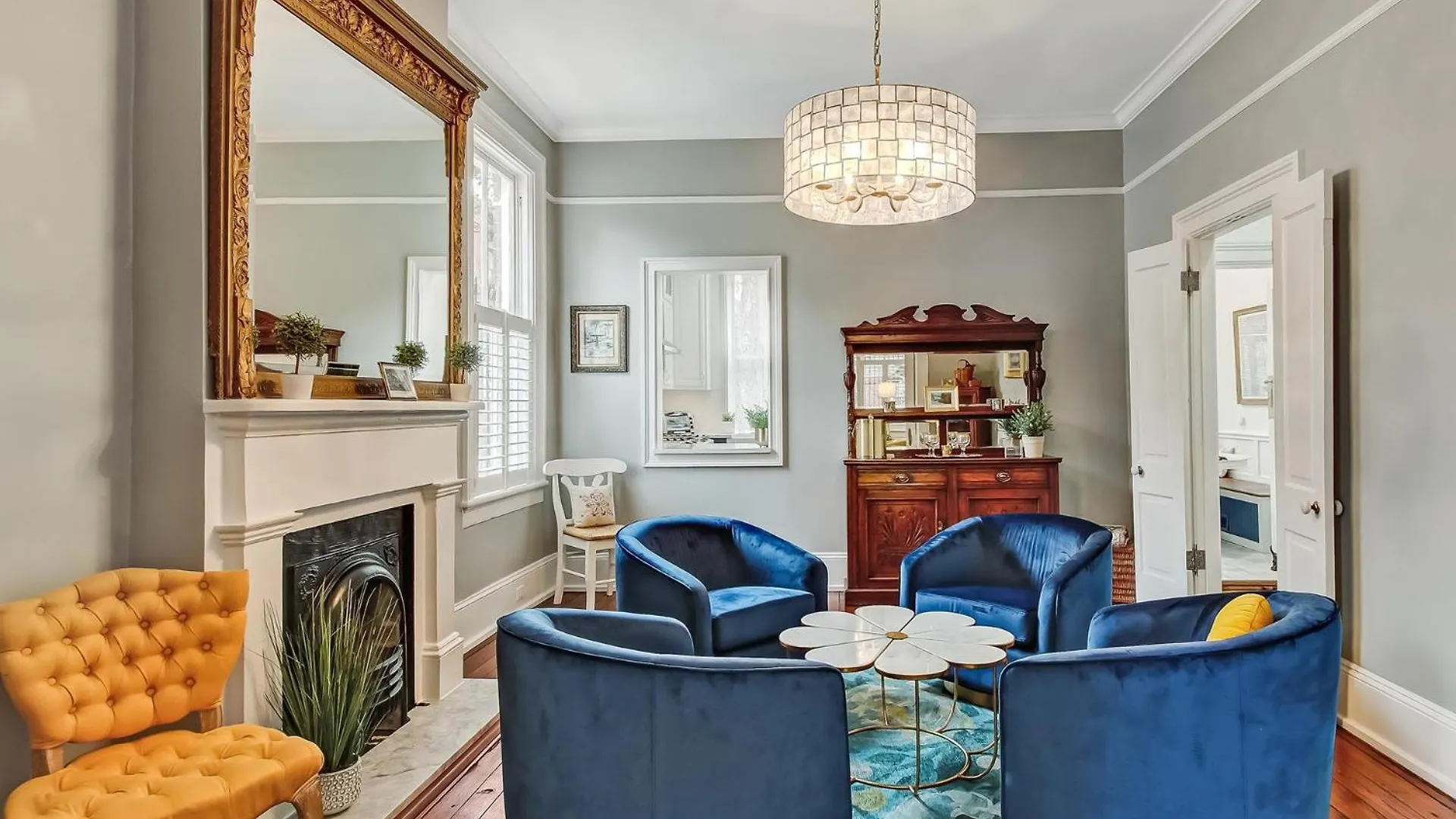 Douglass House Savannah Ferienhaus